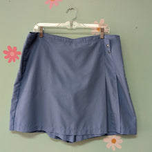 Load image into Gallery viewer, Sz16W IZOD Light Blue Skort