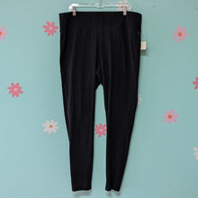 Load image into Gallery viewer, Sz3X Livi Black Leggings in Long Length