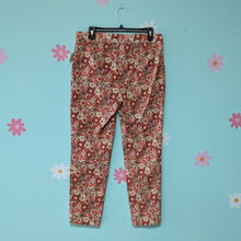 Load image into Gallery viewer, SzL Jules &amp; Leopold Mauve Daisy Floral Twill Capri