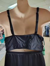 Load image into Gallery viewer, Torrid black swim bikini top size 5x