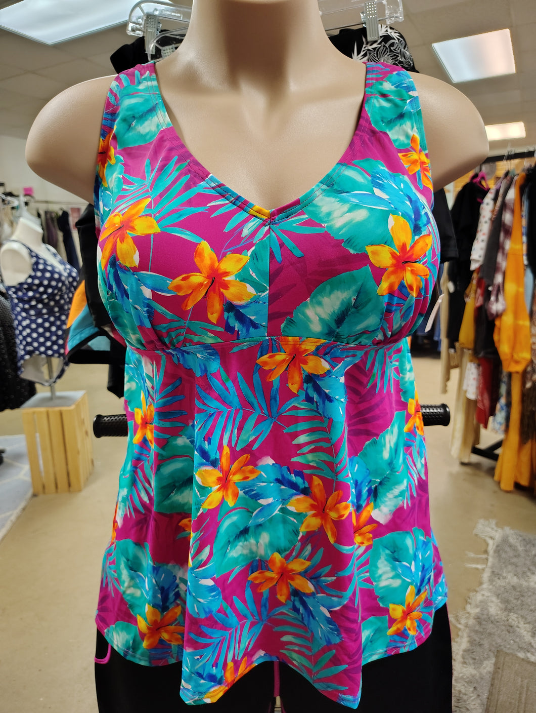 Swimsuits for All floral floaty tankini swim top size 22