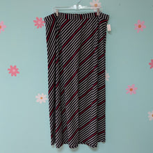 Load image into Gallery viewer, Sz2X Roz &amp; Ali Red/White/Blue Maxi Skirt