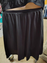Load image into Gallery viewer, Torrid black swim skirt bottom size 6x