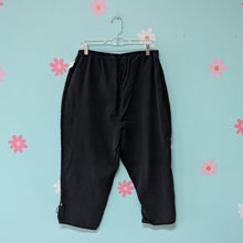 Load image into Gallery viewer, Sz20W Liz &amp; Me Black Pull on Capri