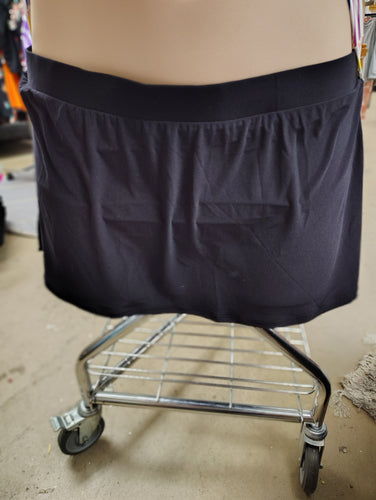 Sonnet Shores black swim skirt size 16