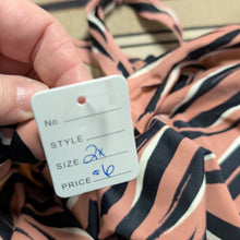 Load image into Gallery viewer, Sz2X Evri Pink Zebra Stripe Tankini Top